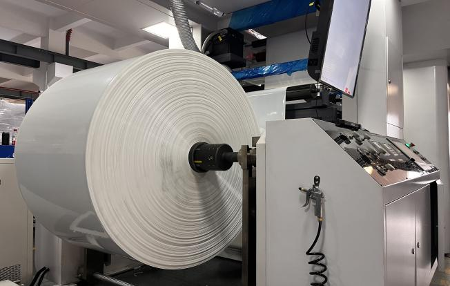 Machine d'impression flexo de la série Master avec 6 couleurs